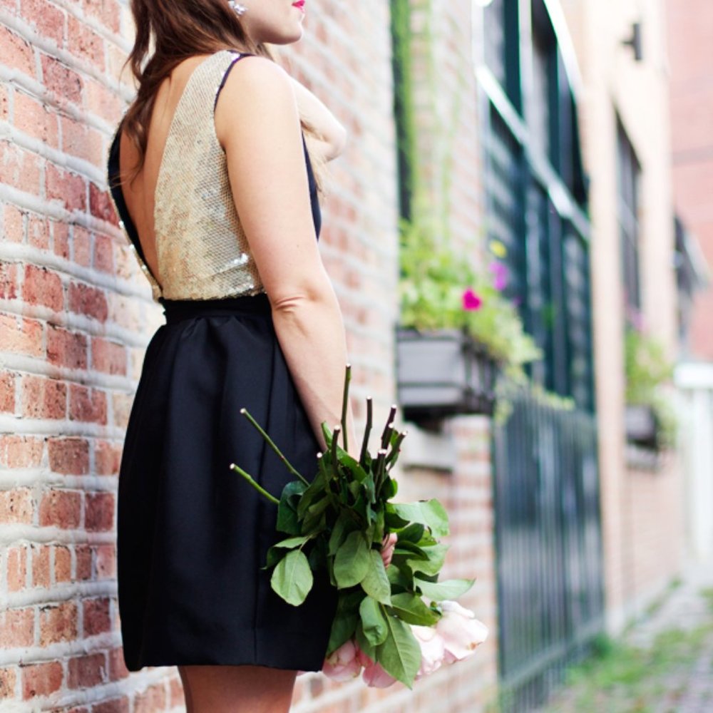 Gold Sparkle Black Camilyn Beth Dress